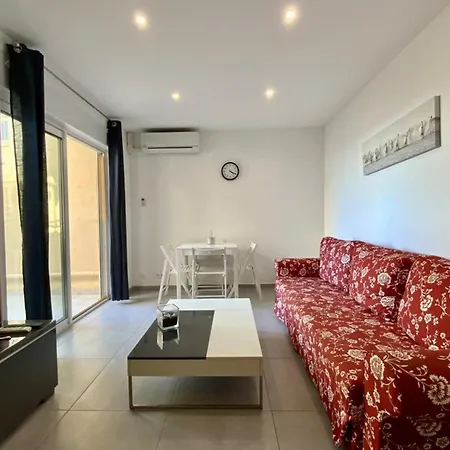 Le Palavasien - Air Conditioning And Seafront! *